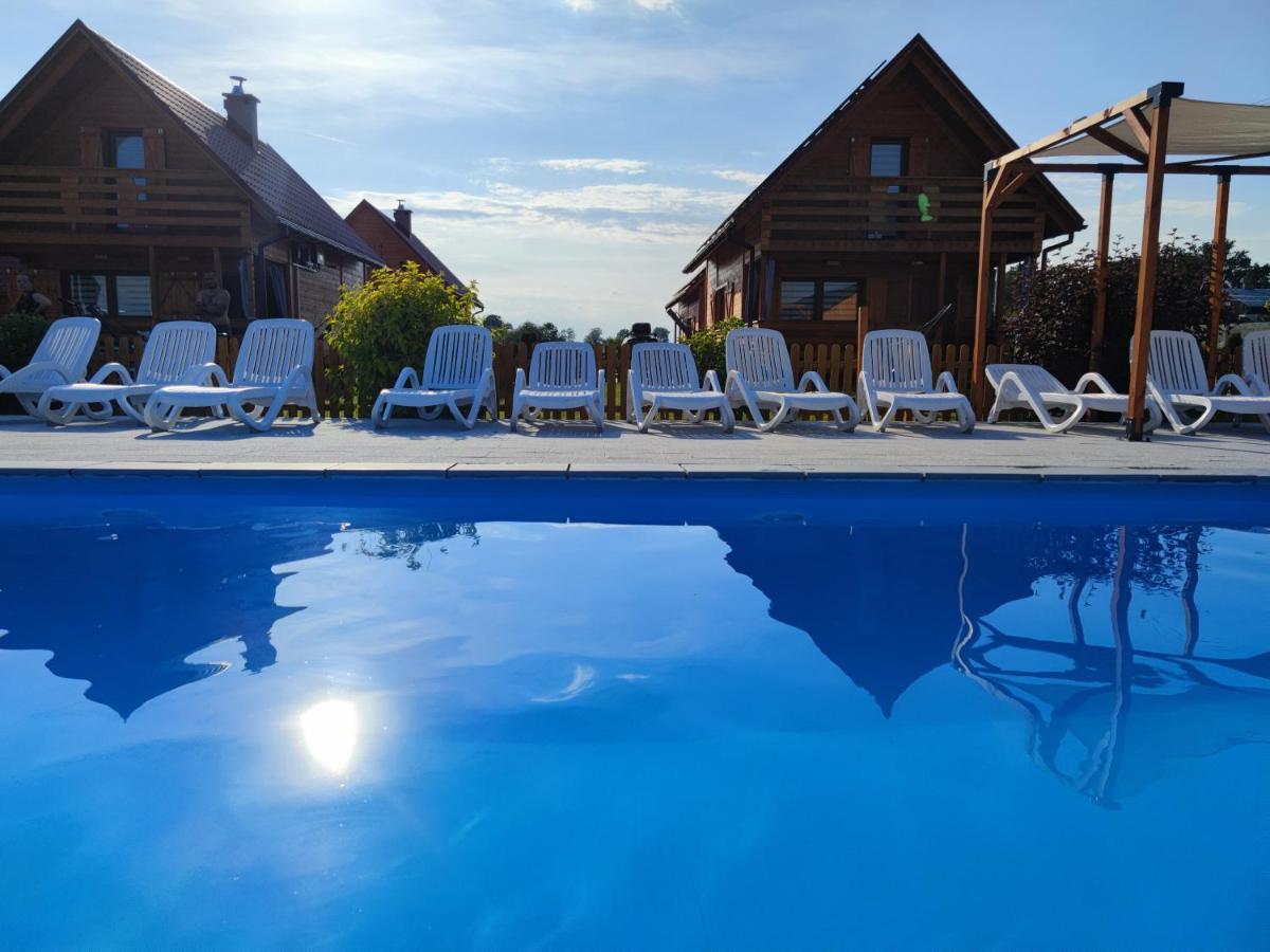 Miodowa Sadyba Domki Caloroczne Kluczbork Ligota Zamecka Ngoại thất bức ảnh