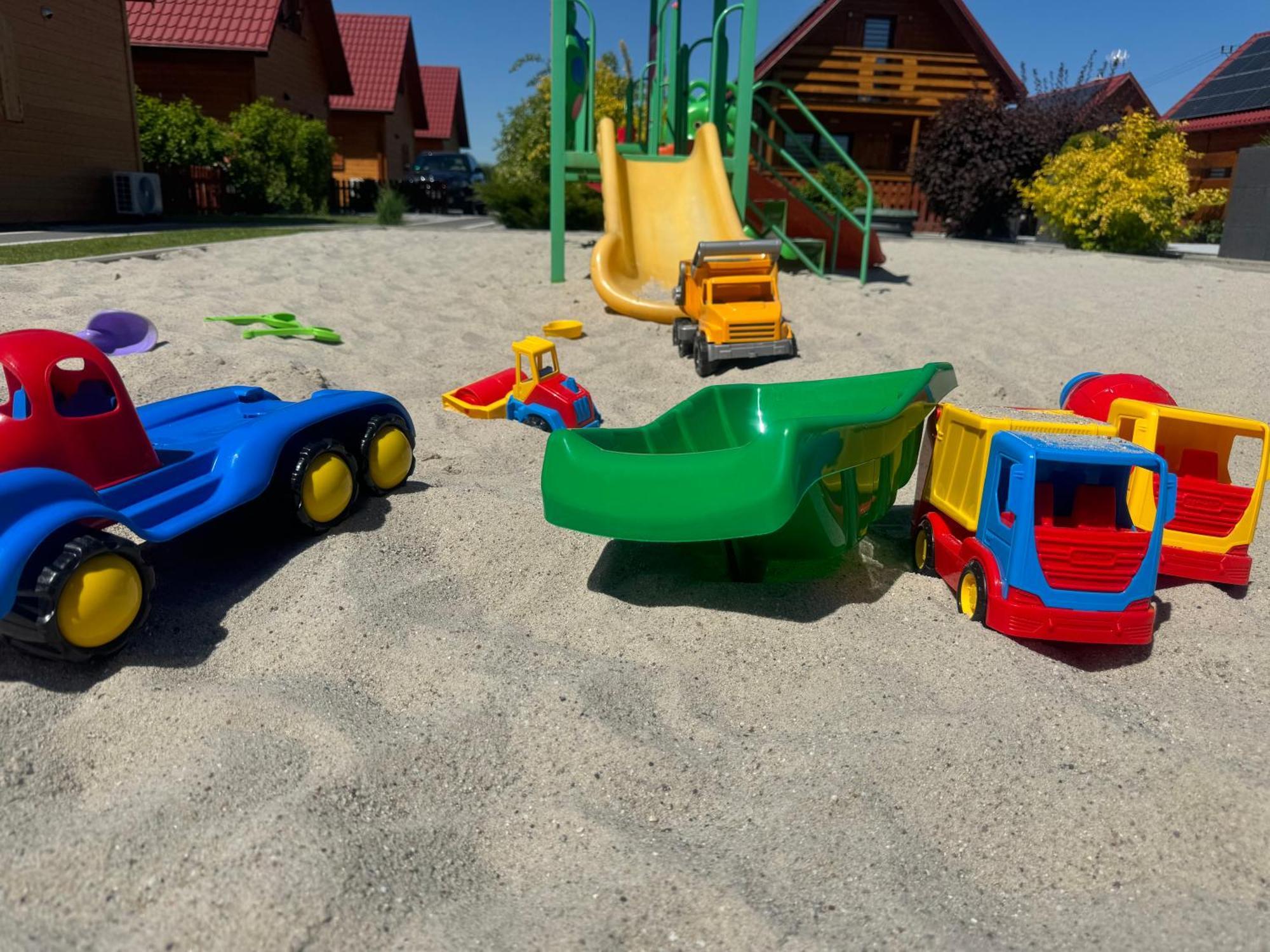 Miodowa Sadyba Domki Caloroczne Kluczbork Ligota Zamecka Ngoại thất bức ảnh